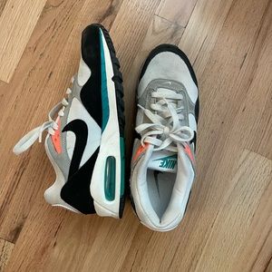 Size 8 Nike air max